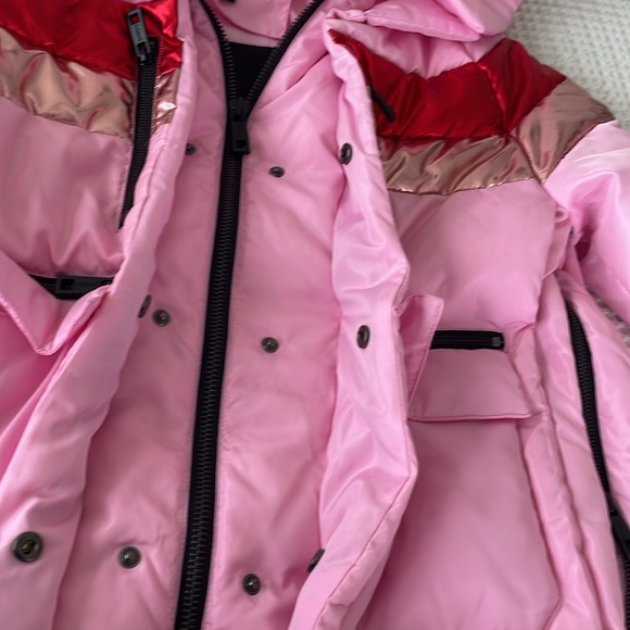 JOCELYN PUFFER JACKET WITH LOTS OF DETAILING - Picture 9 of 14